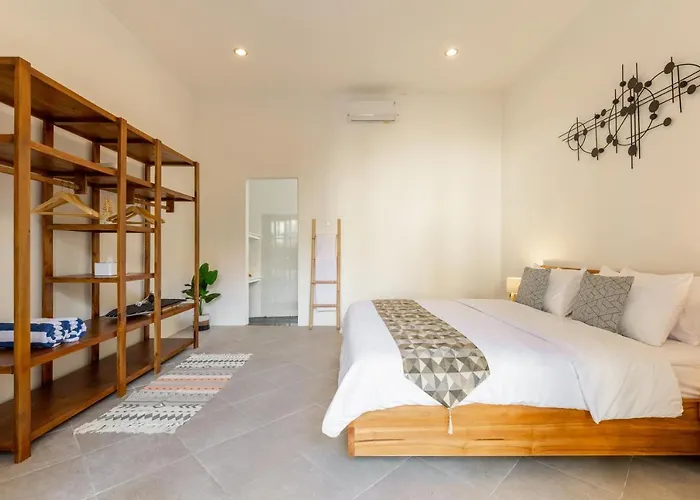 Villa ☆ Dilaraa ☆ 3br Pool Batu Bolong Echo Canggu (Bali)