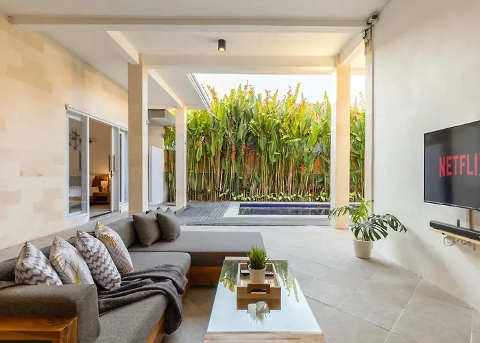 ☆ Dilaraa ☆ 3br Pool Batu Bolong Echo Villa *