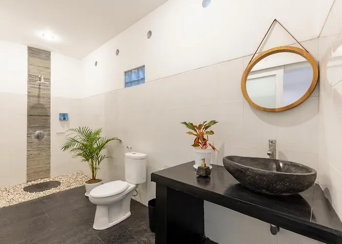 ☆ Dilaraa ☆ 3br Pool Batu Bolong Echo Villa