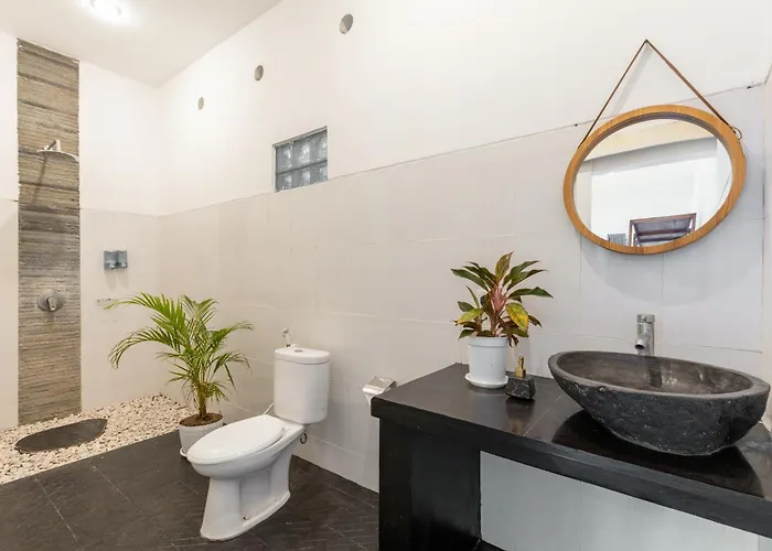 ☆ Dilaraa ☆ 3br Pool Batu Bolong Echo Villa